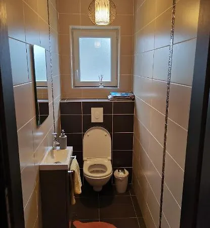 ホームステイ Chez Manu Voellerdingen